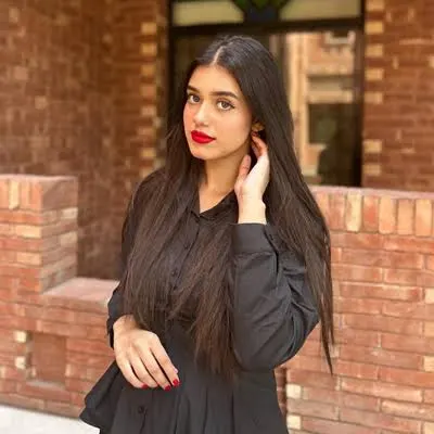 Alina Amir