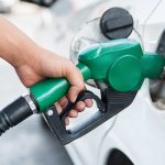 Le gouvernement augmente les prix du carburant alors que le conflit au Moyen-Orient augmente les coûts
