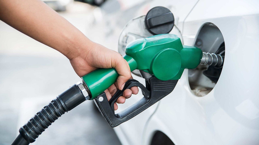 Les prix du pétrole chutent après que Trump ait mis en garde l’Iran sur le détroit d’Ormuz