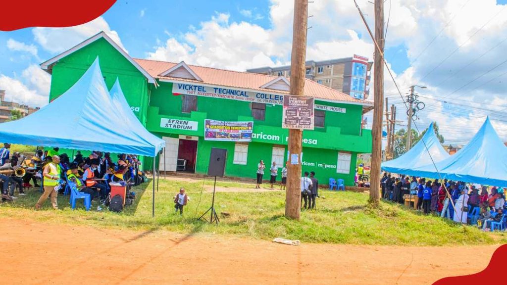 Chaos à la remise des diplômes de Roysambu alors que l'événement Goons Storm est présidé par Munene Thuku