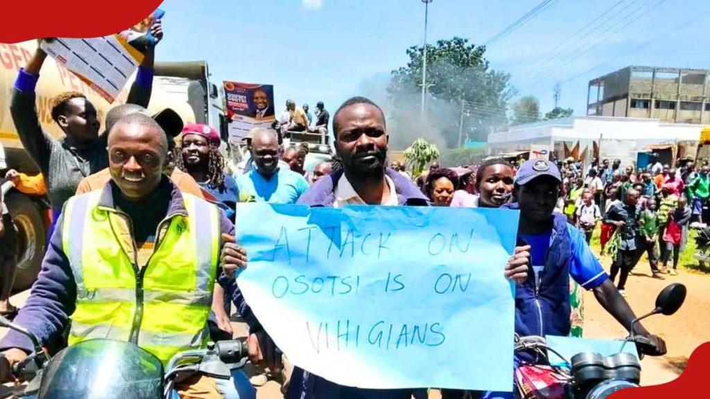 Des habitants en colère bloquent l'autoroute Kisumu-Busia à Luanda et cherchent des réponses à l'attaque du sénateur Osotsi