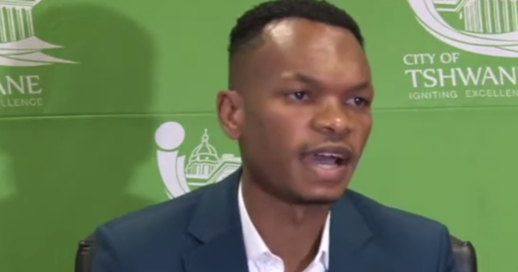 Le directeur financier de Tshwane, en difficulté, s'est « accordé » 7 jours supplémentaires pour expliquer pourquoi il ne devrait pas être suspendu