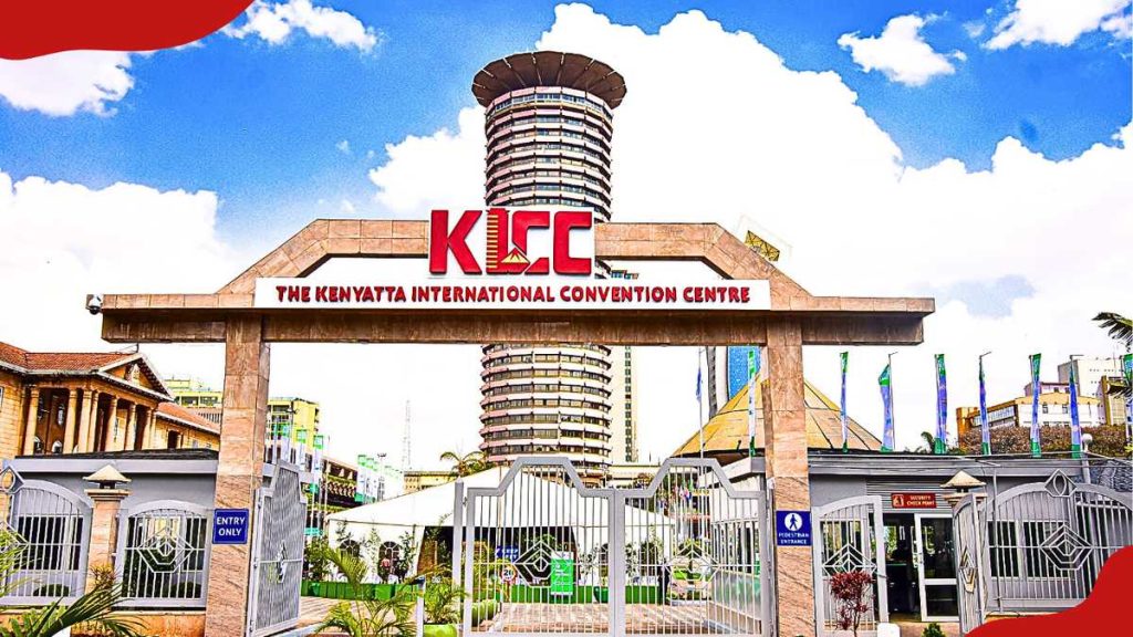Nairobi : Un homme décède après une chute du bâtiment KICC, la police lance une enquête