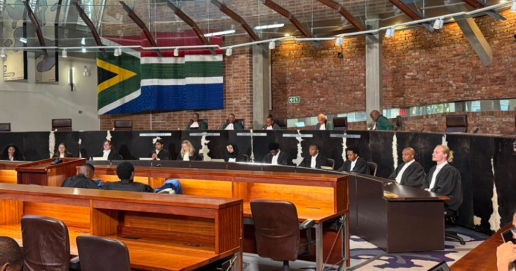 ConCourt entend une proposition visant à déclarer la loi sur les marchés publics inconstitutionnelle en raison de problèmes de participation du public
