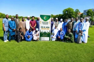 Gima EV Berlin marque les prières de l'Aïd Ul Adha à Tempelhofer Feld