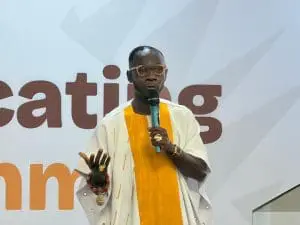 Musicien et activiste ghanéen Okyeame Kwame