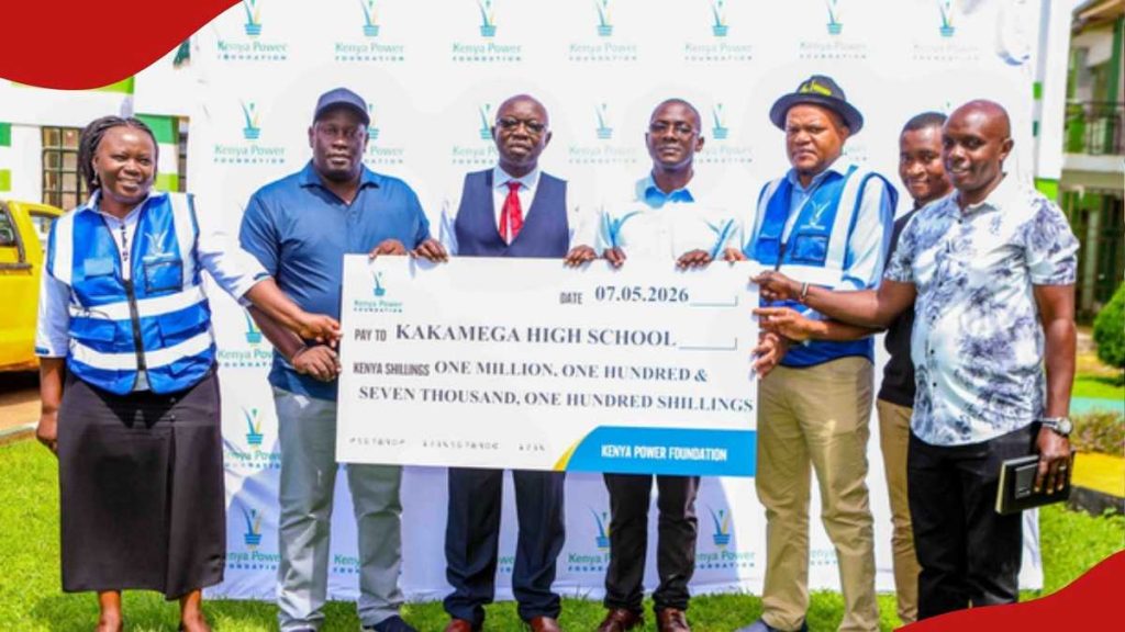 Kenya Power fait un don de 1,1 million de KSh pour rénover le dispensaire de Kakamega Boys High : « Nos clients premium »