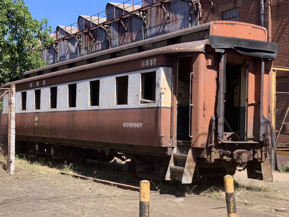 La NRZ en difficulté va obtenir 150 millions de dollars pour la rénovation de ses infrastructures, mais les députés s'inquiètent de l'incapacité à atteindre les objectifs