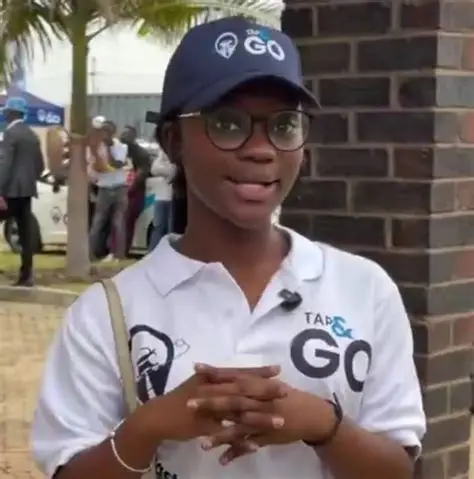 La fille de Tycoon fait danser les infirmières pour gagner de l'argent et promet 3 500 paniers par mois aux agents de santé de Parirenyatwa