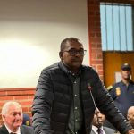 Le député Fadiel Adams passera six jours supplémentaires derrière les barreaux alors que l'affaire est reportée