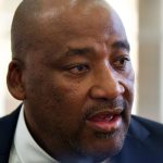 Le président du conseil d'administration du KKNK critique la gestion du financement des arts au milieu des réactions négatives de l'économie dorée de Mzansi