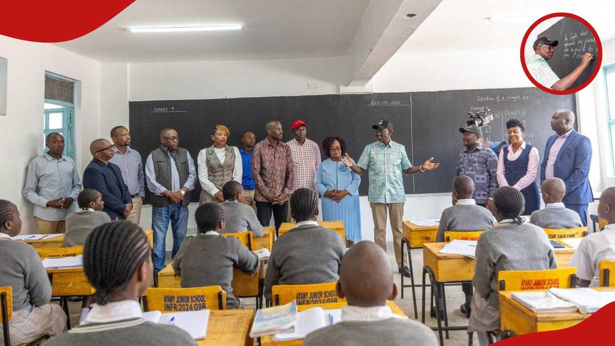 L'écriture soignée de William Ruto impressionne les Kenyans alors qu'il écrit au tableau noir