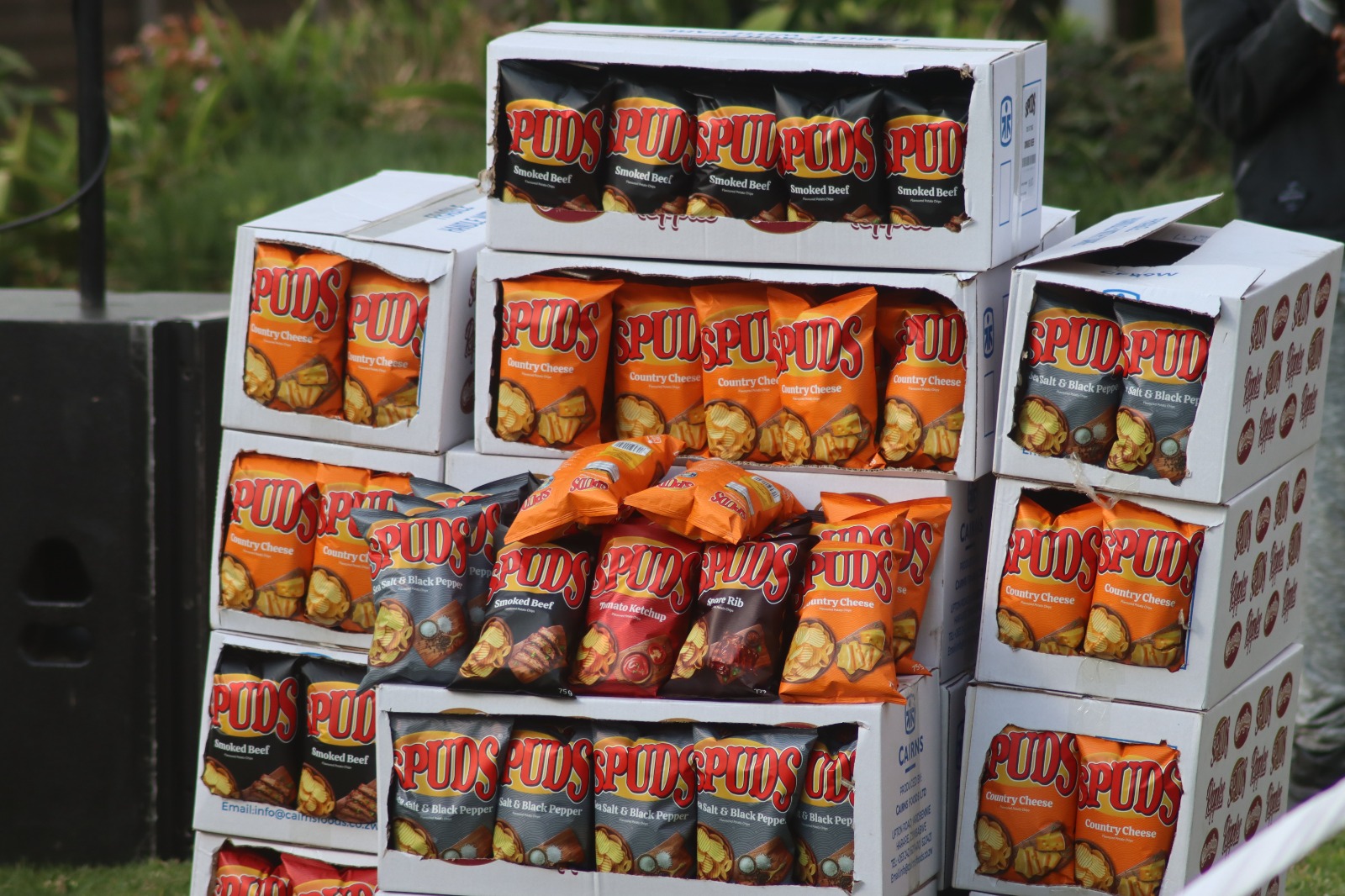 Cairns rebaptise les populaires chips Spuds grâce à une campagne axée sur les saveurs