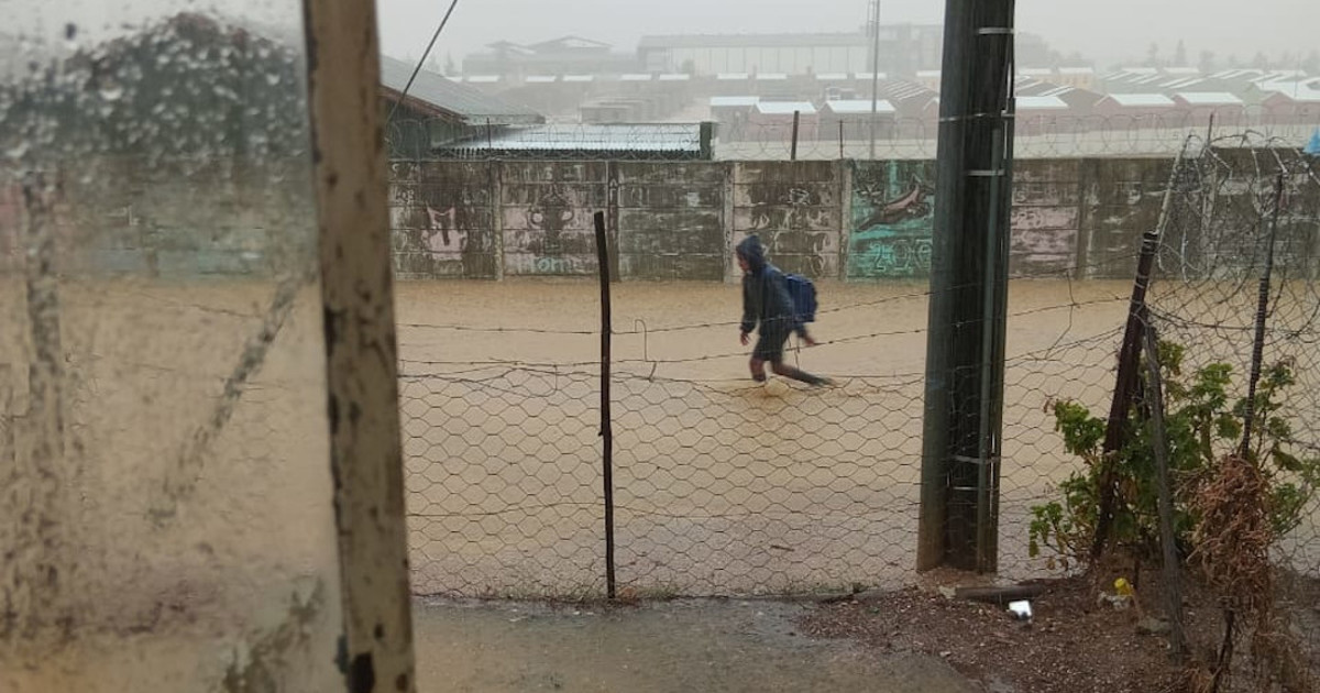 Eskom reconnecte la plupart des districts de WC après des tempêtes dévastatrices