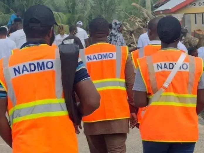 La NADMO alerte les résidents des zones sujettes aux inondations d'évacuer vers un terrain plus sûr