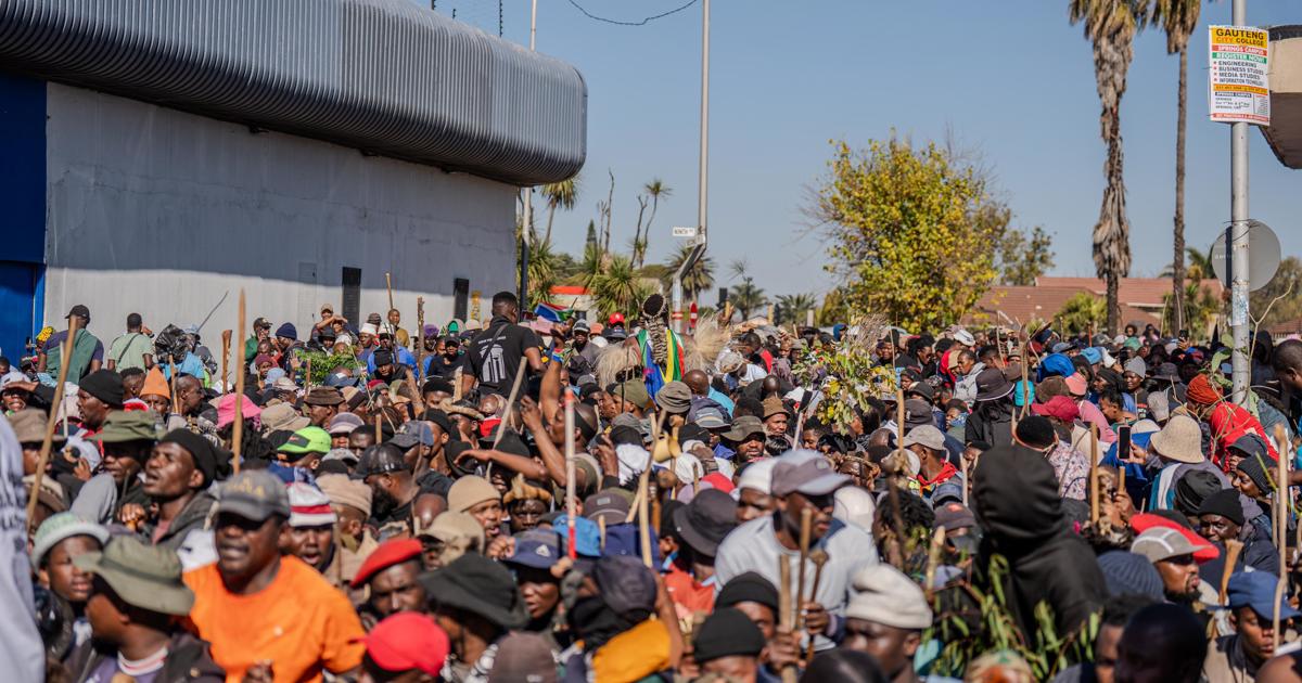Le Cap-Occidental en état d'alerte au milieu des manifestations contre les ressortissants étrangers sans papiers