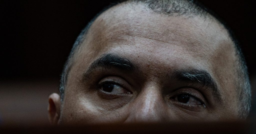 Le procès de Nafiz Modack devrait reprendre après l'explosion dramatique de l'accusé Toufeek Brown
