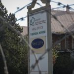 Les bâtiments appartenant au gouvernement sont laissés pourrir alors que le Nord-Ouest paie des millions de loyers