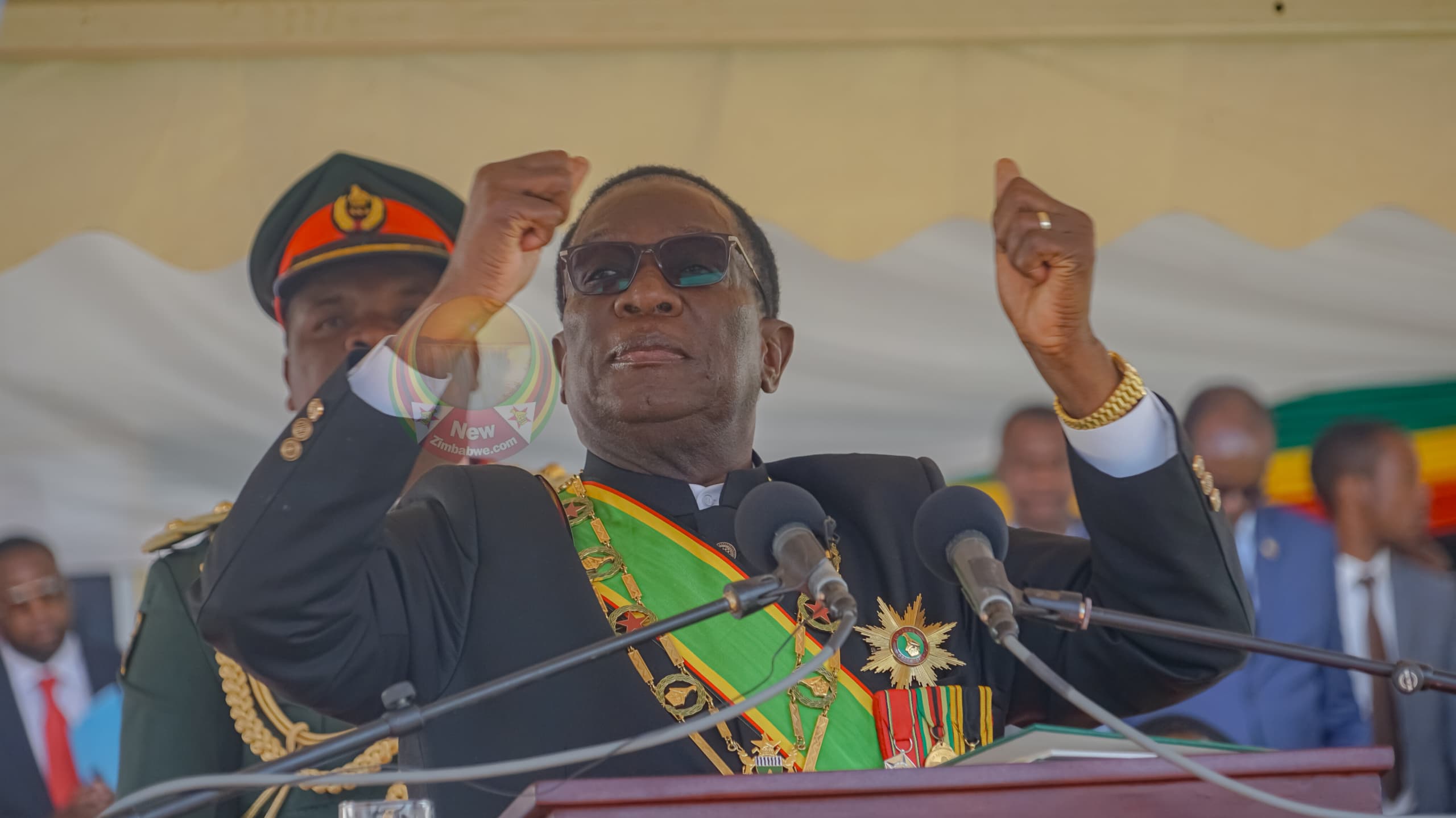 Mnangagwa est sur le point de prolonger son mandat alors que le Parlement adopte à nouveau le projet de loi d'amendement constitutionnel n° 3
