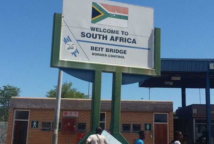 Plus de 1 500 Zimbabwéens rapatriés via Beitbridge en 12 jours, rapporte l'Autorité sud-africaine de gestion des frontières
