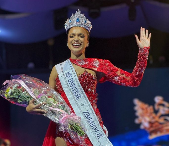 Roseanna Hall a été couronnée Miss Univers Zimbabwe 2026 lors d'une finale record multi-reines