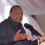 Uhuru Kenyatta : intérieur du bureau richement meublé de l'ex-président avec le portrait de Jomo