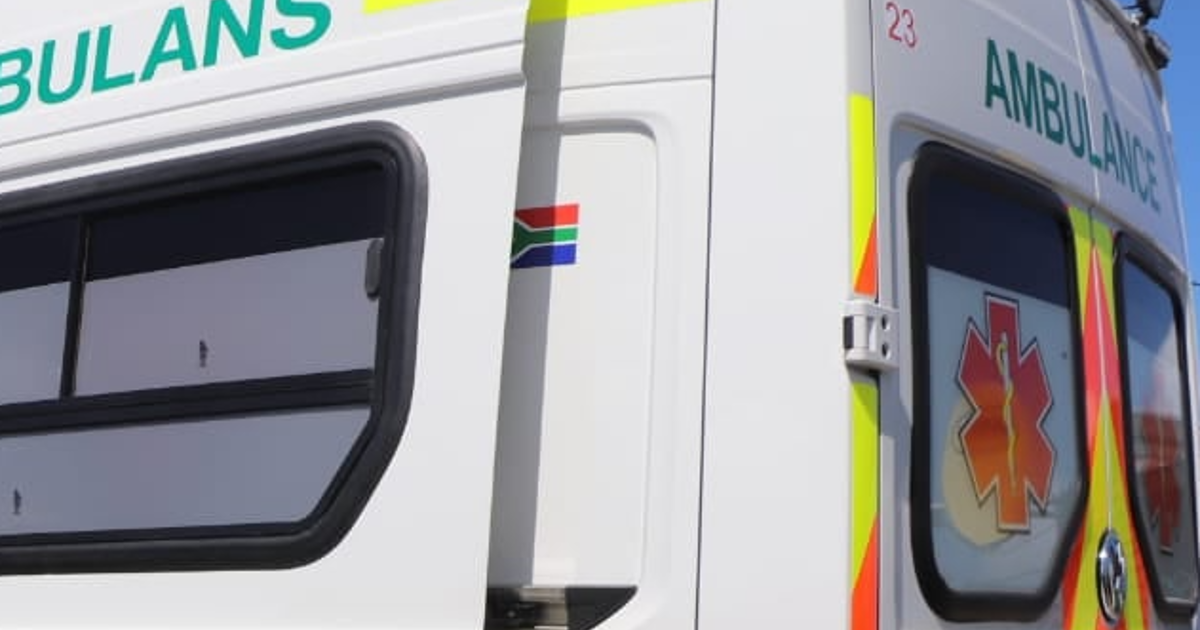 Une femme et deux enfants sauvés de la rivière Klein Karoo en crue