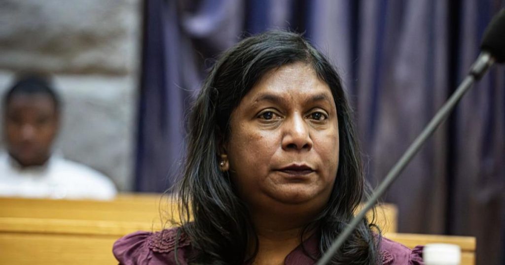 La Commission Madlanga reporte le témoignage du patron de l'IDAC pour des « raisons de santé »