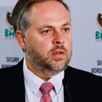 Le ministre de l'Intérieur s'attend à une augmentation des expulsions depuis l'Afrique du Sud