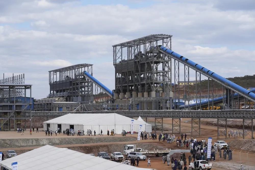 Les ambitions minières du Zimbabwe peuvent-elles profiter aux petits producteurs ?
