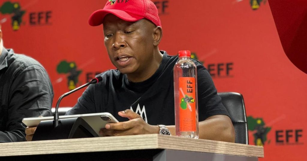 Malema rejette les allégations selon lesquelles il aurait comploté un "piège" pour l'ancien inspecteur général des renseignements