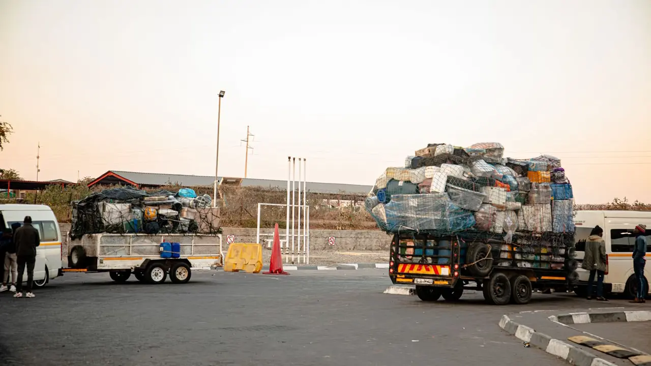 Plus de 35 000 migrants ont transité par Beitbridge, selon la BMA sud-africaine