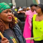 La marche commémorative du Cap rend hommage à Uyinene Mrwetyana sept ans plus tard
