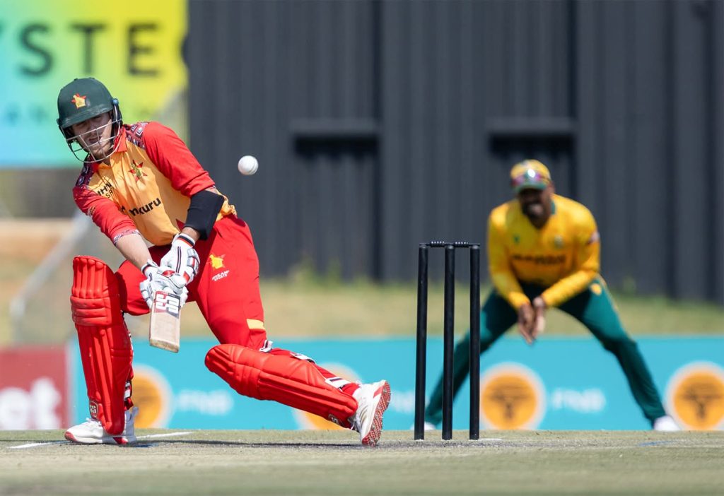 Le Zimbabwe perd le match d'ouverture de la tri-série contre l'Afrique du Sud par 7 guichets