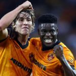 Marshall Munetsi marque pour les Wolves lors du premier match de la ligue