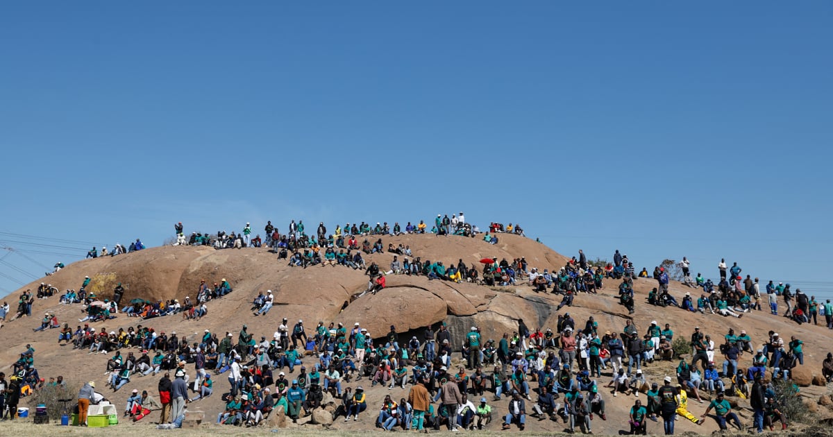 Massacre de Marikana : les syndicats et les partis politiques appellent à la responsabilisation, 14 ans après