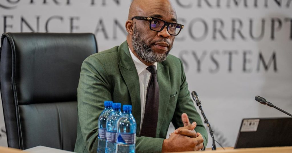 Matlala dit à la Commission Madlanga qu'il a emprunté 15 millions de rands pour assurer le contrat SAPS