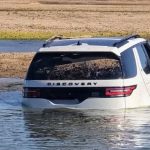 Répression à la frontière de Beitbridge : un Range Rover de 1,3 million de rands et des cigarettes illicites de 2,3 millions de rands saisies dans le Limpopo