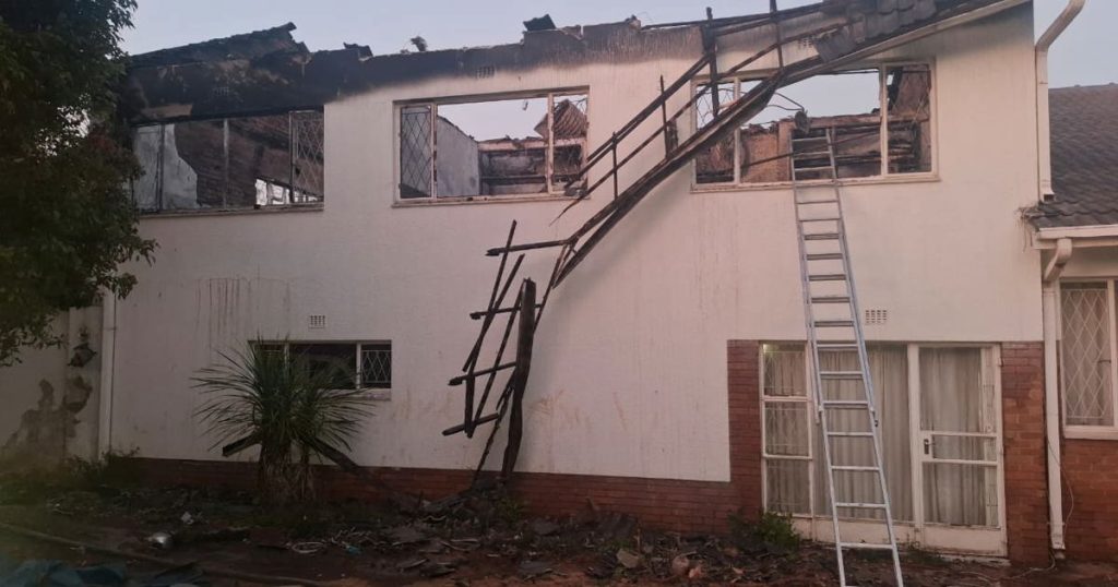 Deux morts, dont un enfant, dans l'incendie d'une maison à Edenvale tôt le matin