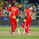 L'Australie bat le Zimbabwe et prend la tête de l'ODI