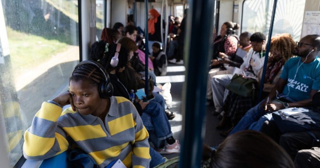 La Semaine du climat démarre avec un voyage en train du Cap à Khayelitsha