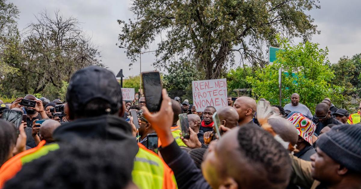 Les chefs religieux d'Ekurhuleni appellent le public à voter judicieusement lors d'une marche à Kempton Park