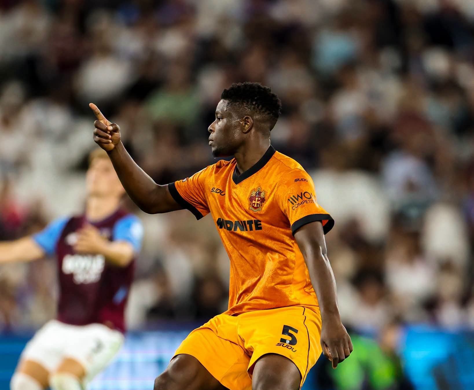 Munetsi marque à nouveau alors que les Wolves tombent face à West Ham