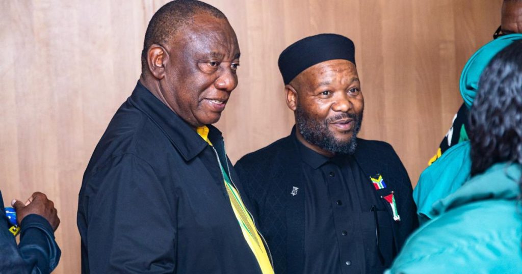 Ramaphosa confirme que l'Afrique du Sud est prête à aider le Népal dans ses opérations de sauvetage et de rétablissement