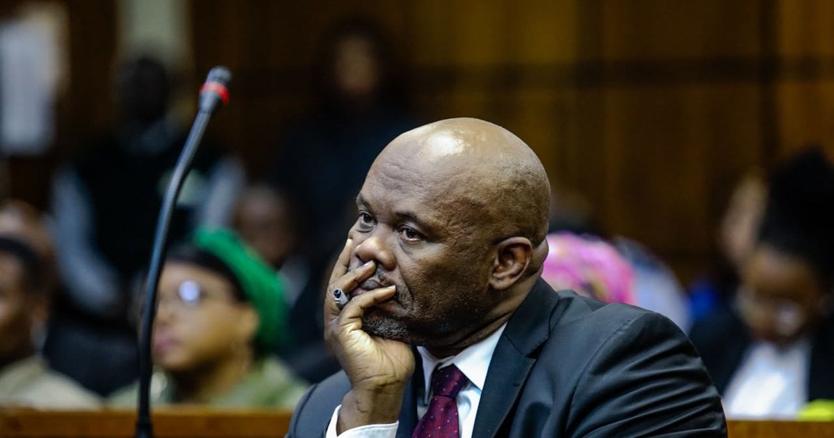 Shadrack Sibiya admet avoir eu une relation sexuelle avec un adolescent et nie les allégations de viol