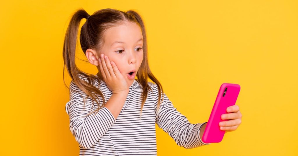 Avertissement WhatsApp aux parents sud-africains après que des enfants de 9 ans ont été exposés à de la pornographie