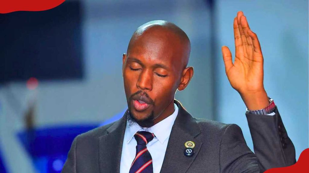 Geoffrey Mosiria aux Nairobiens : je continuerai à vous servir avec ou sans bureau