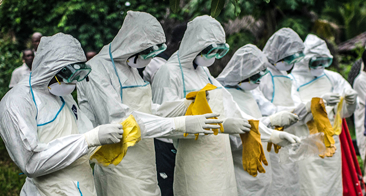 L'OMS met en garde contre une épidémie d'Ebola « plus complexe » désormais présente dans 3 pays africains