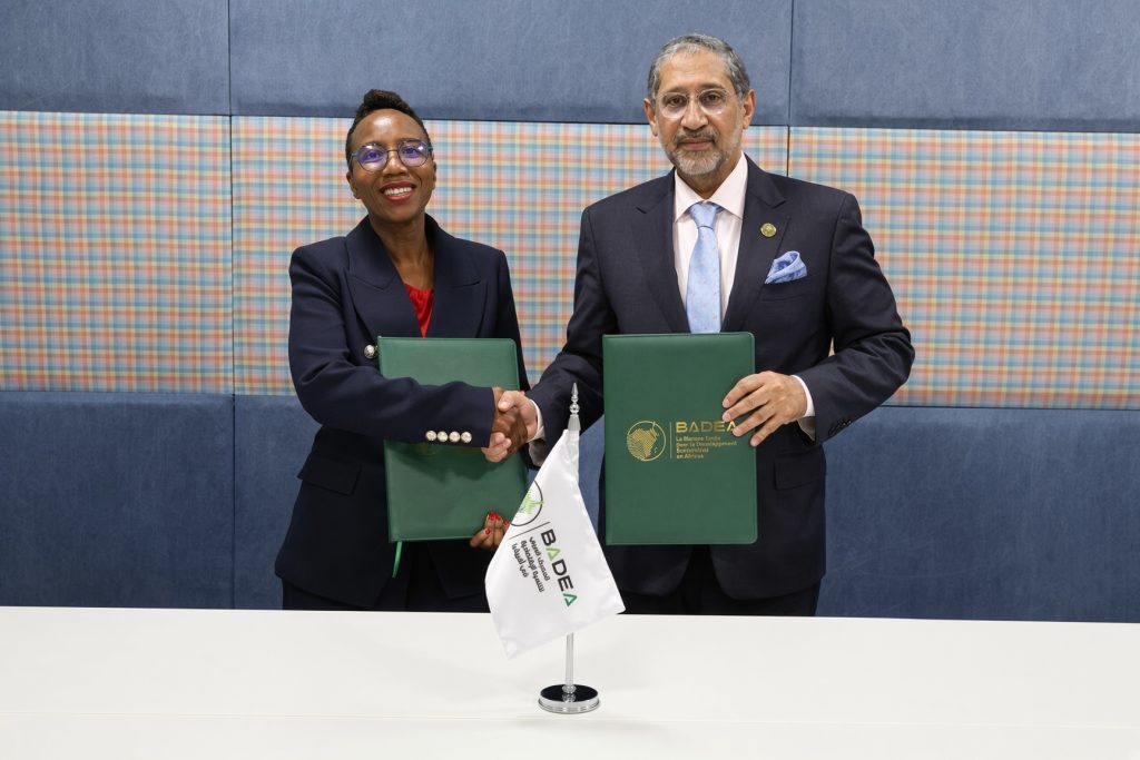 La CBZ et la BADEA signent leur intention pour un projet de facilité de financement du commerce au Zimbabwe de 50 millions de dollars