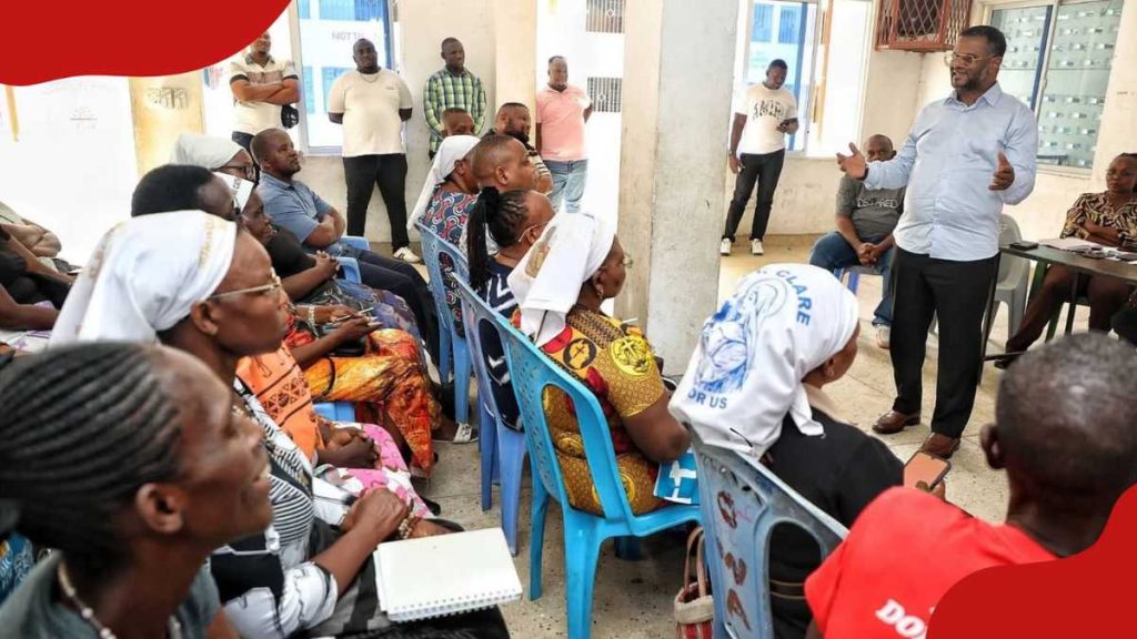 Le secrétaire général de l'UDA fait un don de 500 000 KSh aux familles de 17 pèlerins tués dans le crash de Salama
